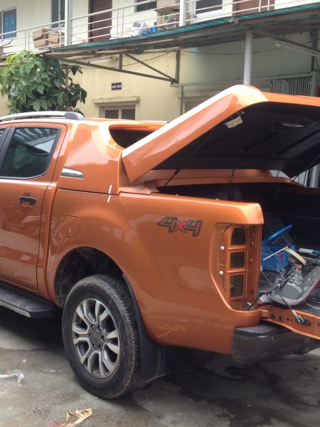 nap-thung-xe-ford-ranger-fullbox-thai-lan