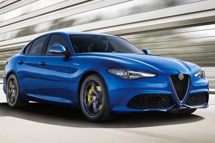 Alfa Romeo Giulia Veloce: Vương quốc Anh đặt hàng sách cho ấm Giulia