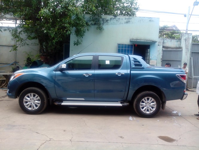 nap-thung-mazda-bt-50