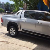 Nắp thùng thấp sport hilux 1
