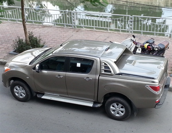 nap-thung-mazda-bt-50-them-phan-manh-me-cho-xe-cua-ban