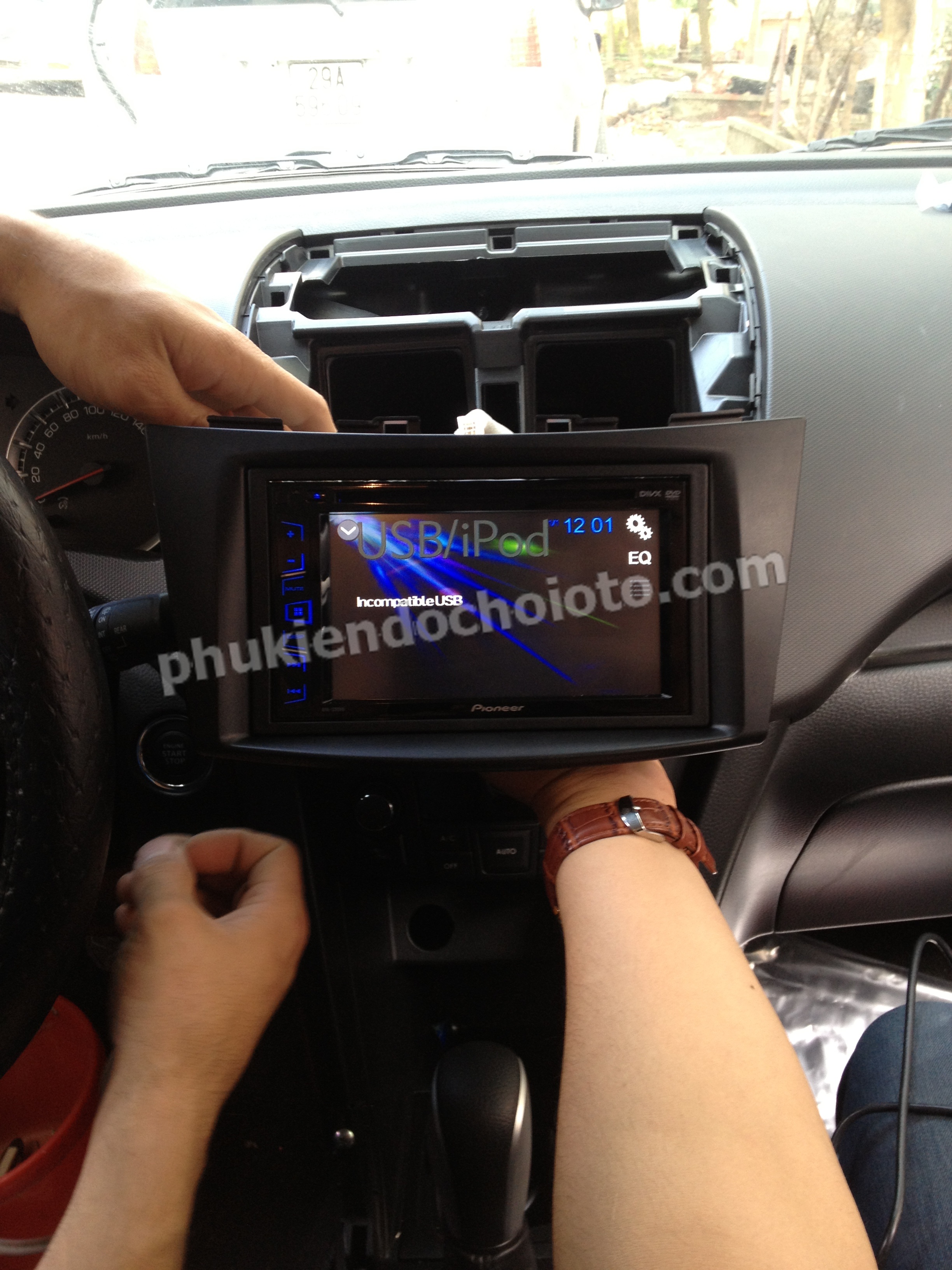 dvd-pioneer-suzuki-swift