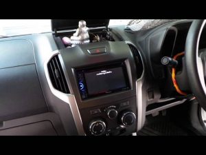 man-hinh-dvd-pioneer-cho-isuzu-dmax-va-chevrolet-colorado (1)